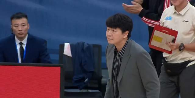 开云-痛快！山东狂赢黑马27分，斩获8连胜，3外援合砍72分，高诗岩哑火